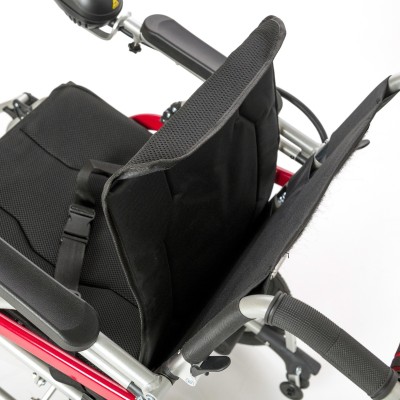 ALQUILER DE SILLA DE RUEDAS ELECTRICA "PLUMA"PLEGABLE ULTRA LIGERA